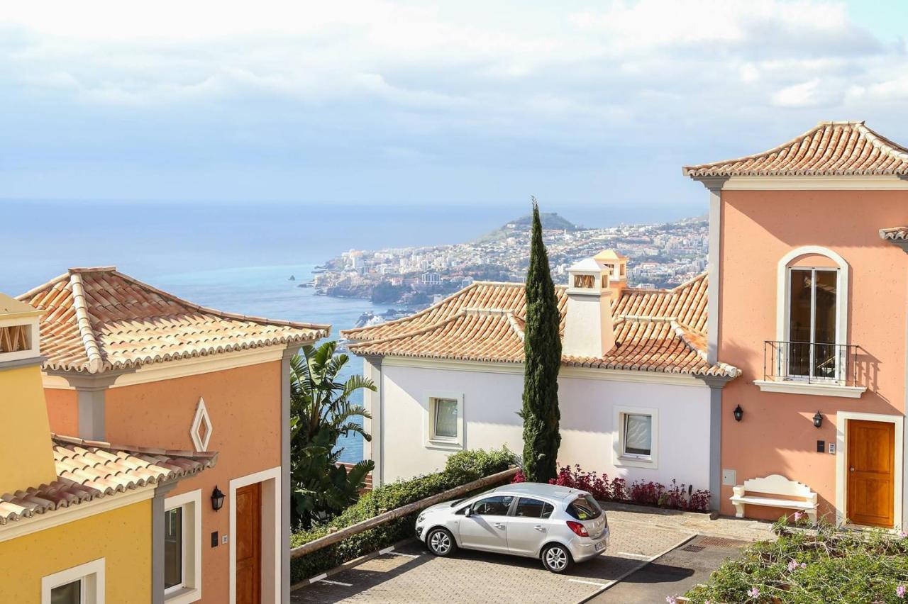 Villa Bougainvillea Palheiro Village By Hr Madeira Funchal  Exterior photo